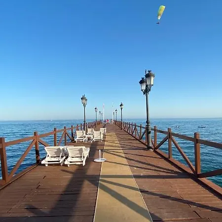 Luxury Elviria Hills *